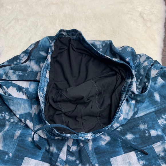 ❌SOLDLululemon Peace Breaker Shorts - Picture 6 of 8